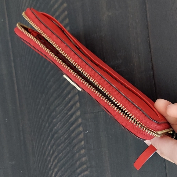 Kate spade full size wallet red - Picture 8 of 10